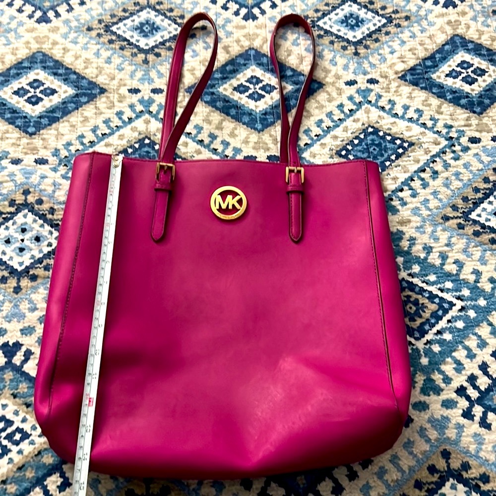 Michael kors Pink tote - Picture 3 of 6